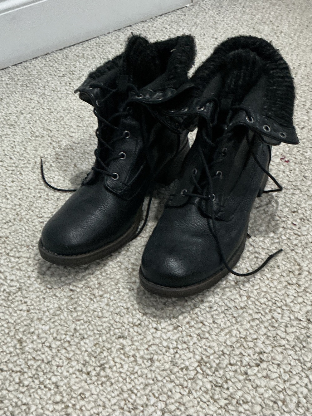 G.H. Bass & Co. Black Lace-Up Faux Fur Collar Boots